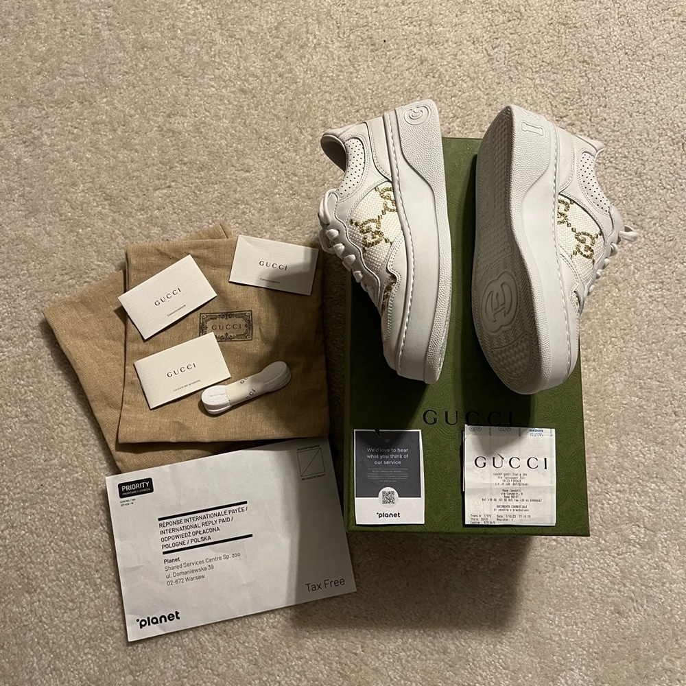 Gucci Sneakers - Picture 2 of 12